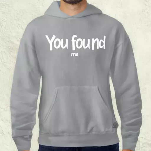 U found me v8 férfi pulóver