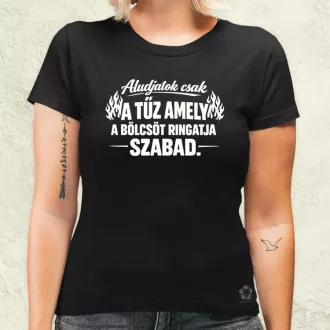 Aludjatok csak fehér női póló
