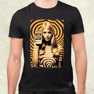   Vintage szürreális digitális technológia v4 férfi póló