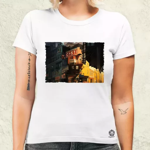 Pareidolia Logan város fantázia v2 női póló
