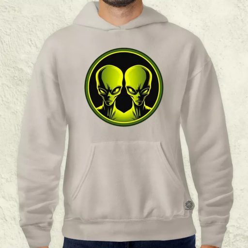 Földönkívüli v11 férfi pulóver